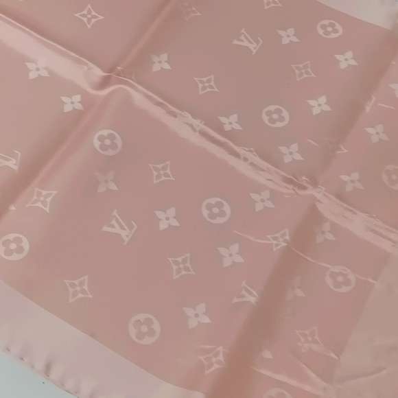 Louis Vuitton Women's Silk Wool Monogram Denim Scarf - Pink - Picture 5 of 13